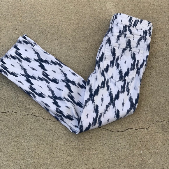 FREE PEOPLE cropped flare!!!! - Picture 3 of 10